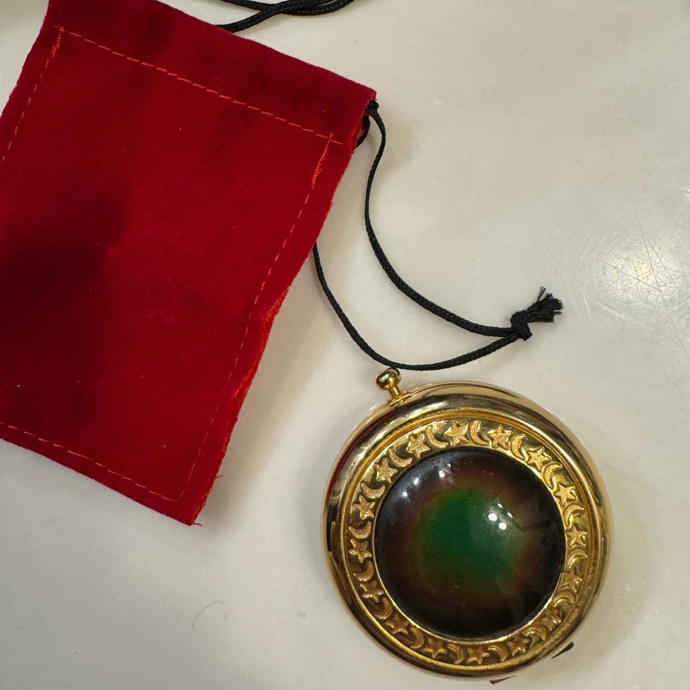 ESTEE LAUDER The Attitude Lucidity Powder Mood Color Changing stone compact - Picture 5 of 7